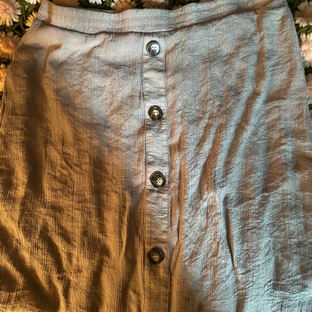 Long neutral colored skirt XXL